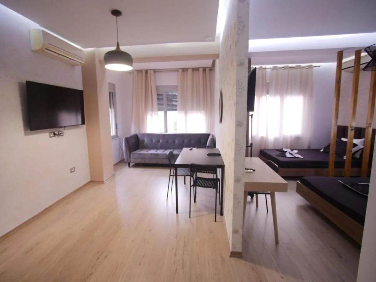 Hidden Gem In The Center Of Tirana Apartment 0*,