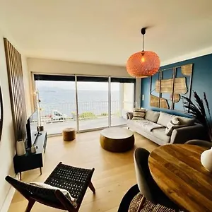 https://les-baux-2-sanary-sur-mer.fr-provencehotel.com